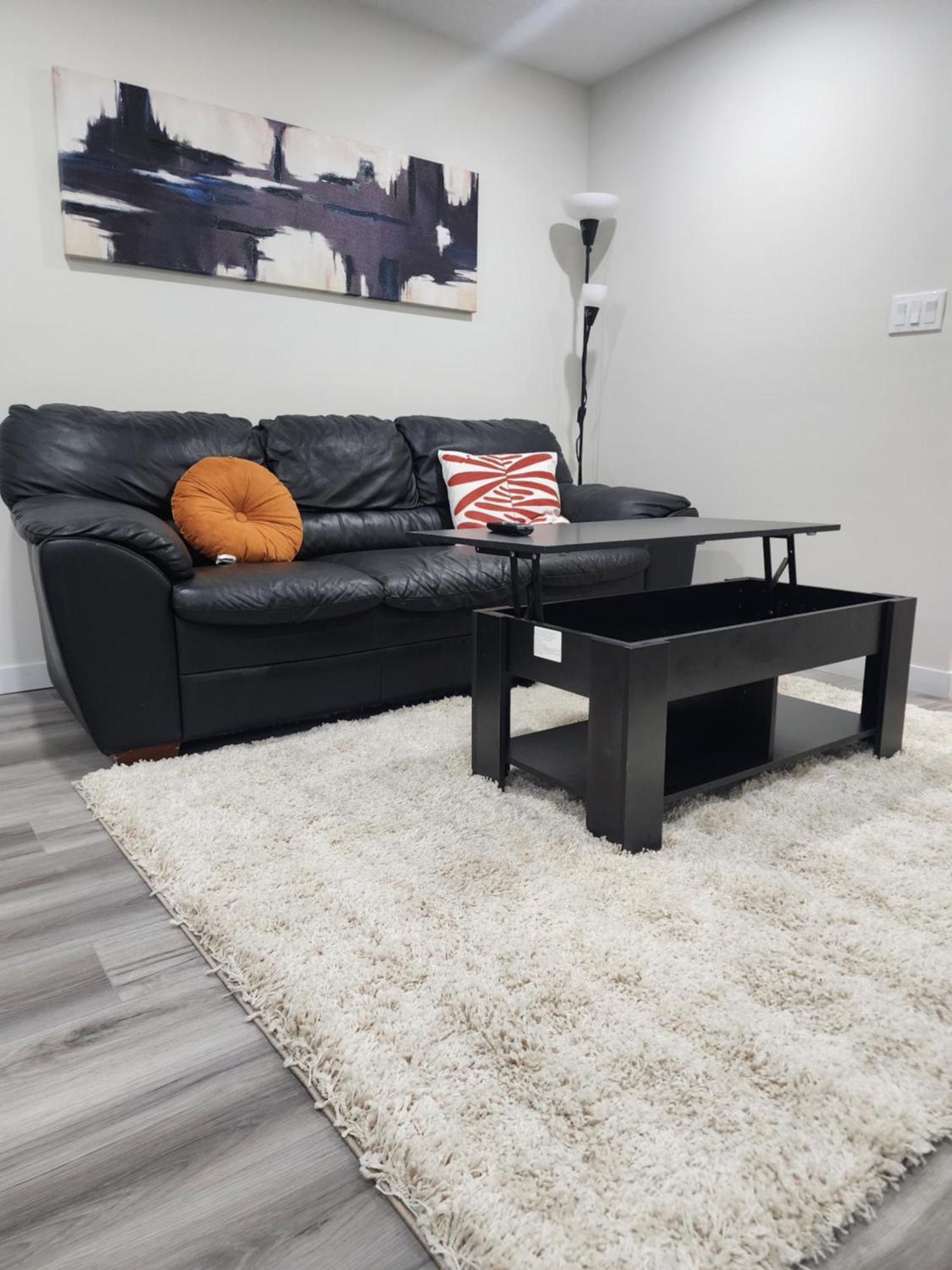 Trendy 2-Bed Oasis Awaits! Lägenhet YYC Exteriör bild